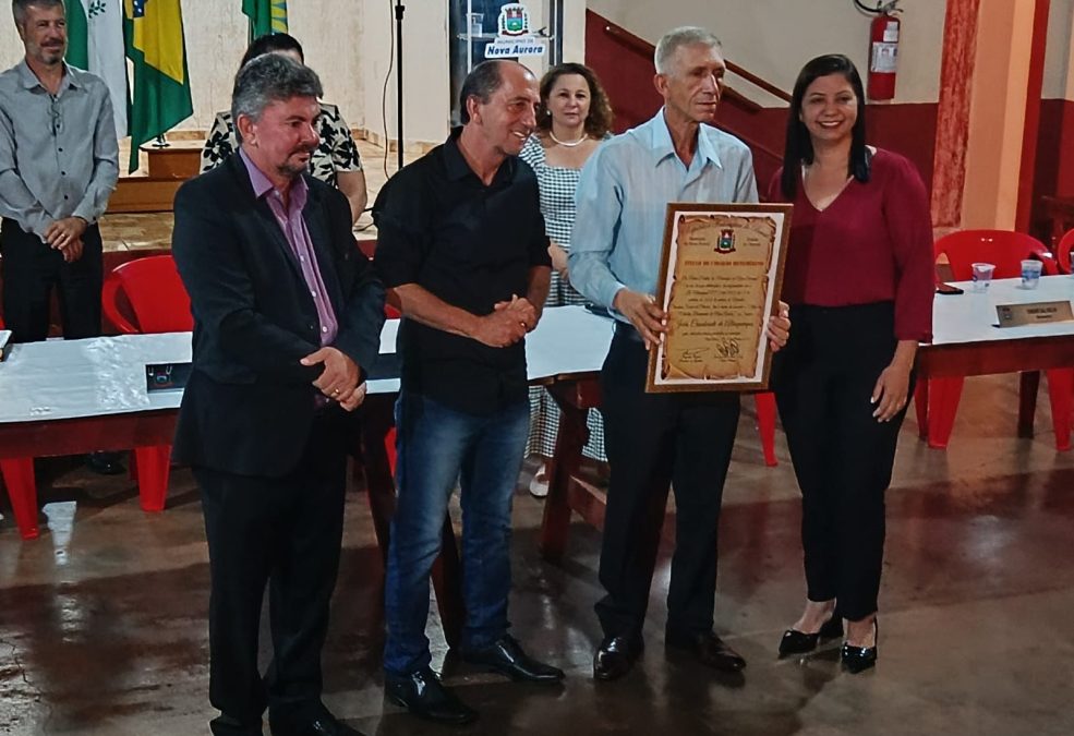 Câmara entrega Título de Cidadão Benemérito de Nova Aurora ao Sr. João Cavalcante de Albuquerque.